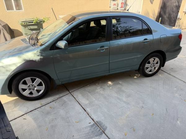 2005 TOYOTA COROLLA CE for sale by owner