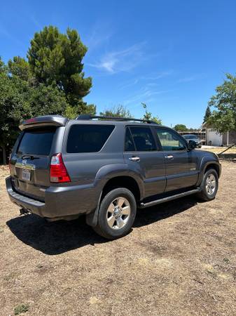 Toyota 4 runner sr5 2006 for sale by owner
