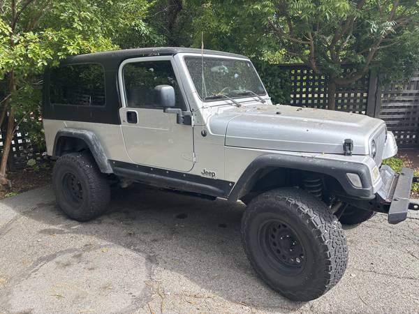 2004 Jeep Wrangler Unlimited LJ for sale by owner