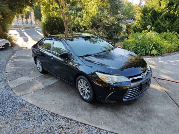 2015 Toyota Camry Hybrid xle - 172k miles - salvage title for sale by owner