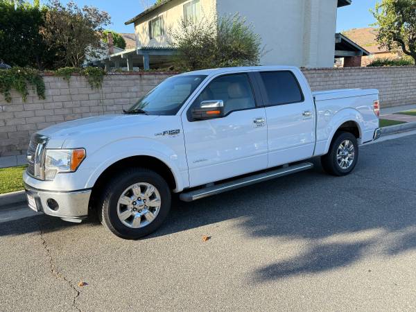WOW!!! 2011 FORD LARIRT F-150 4X2 SUPERCREW with Twin Turbochargers! for sale by owner