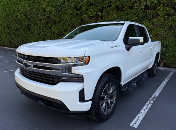 2020 Chevrolet Chevy Silverado 1500 LT 4x4 (110k miles) for sale by owner