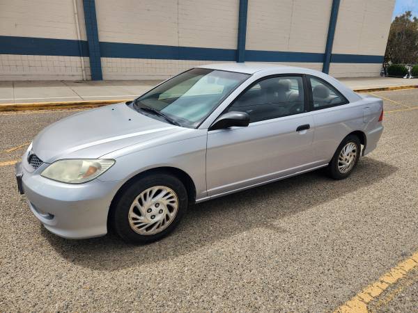 2004 Honda Civic LX Coupe. Automatic for sale by owner