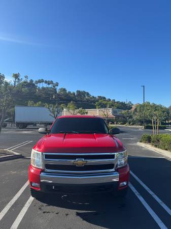 2008 Chevy Silverado 1500 Z71 for sale by owner