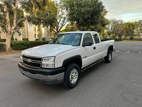 2007 Chevy Silverado 2500 HD Low Miles for sale by owner