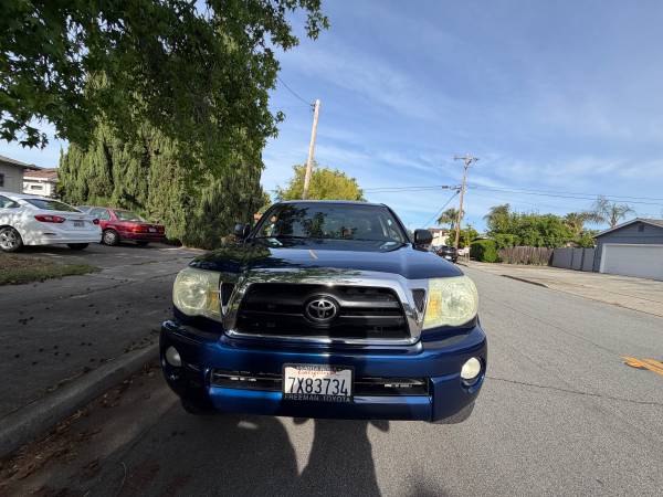 2005 Toyota Tacoma PreRunner V6 clean title smog passed for sale by owner
