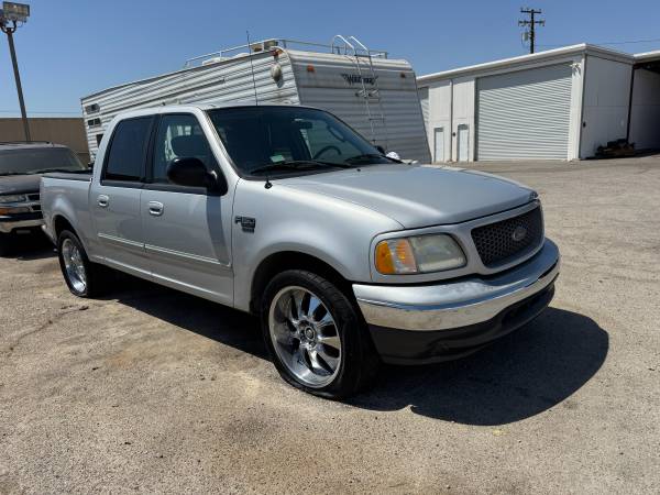 2003 FORD F-150 CREW CAB LOW MILES NEEDS WORK for sale by owner
