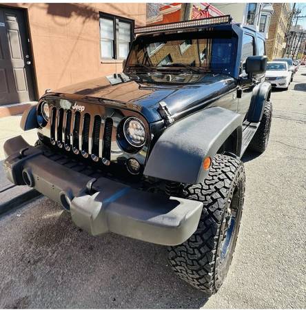 JEEP WRANGLER 2012 for sale by owner