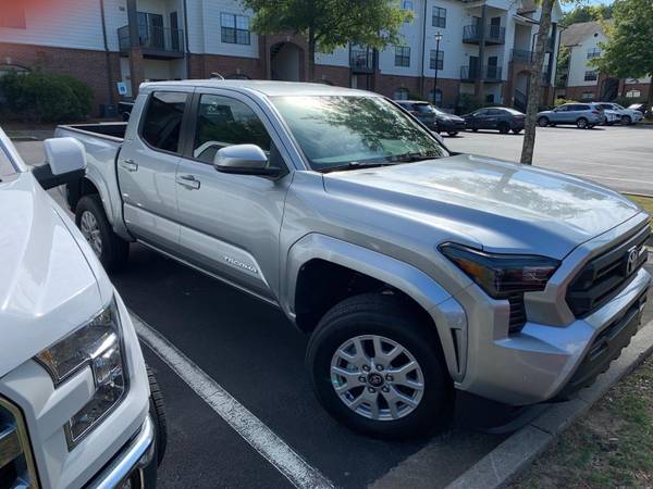 2024 Toyota Tacoma Double Cab SR5 4x4 Pickup 4D for sale by owner