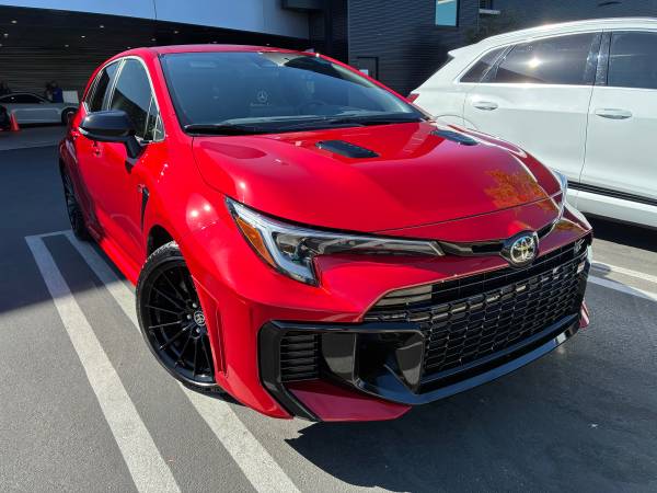2026 GR COROLLA  200 MILES for sale by owner
