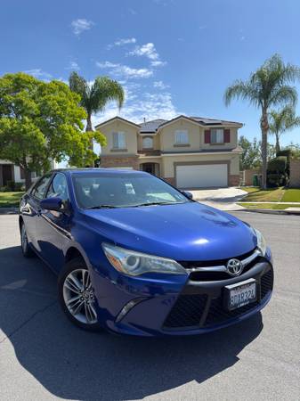 2016 Toyota Camry SE for sale by owner