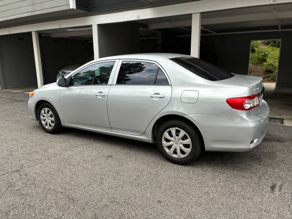 2013 Toyota Corolla - Gets 39 MPG - Very Clean Car! for sale by owner