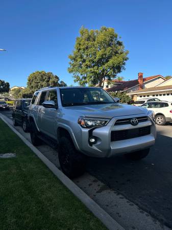 2021 Toyota 4Runner SR5 4WD for sale by owner