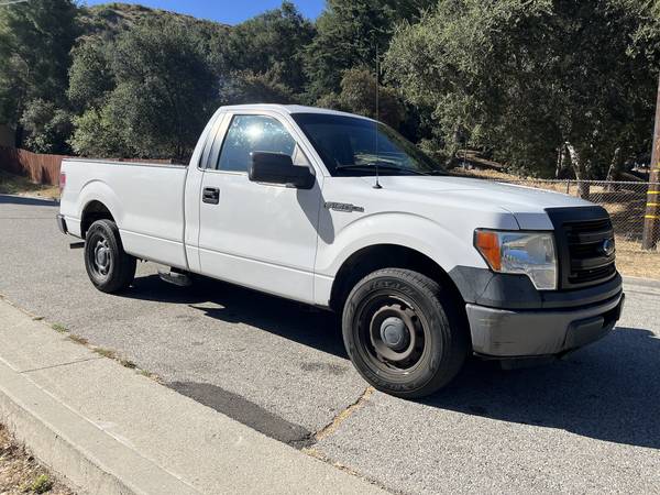 2013 Ford F150 Regular Cab XL Pickup 2D 8 ft for sale by owner