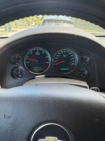 2007 Chevy Tahoe LTZ for sale by owner