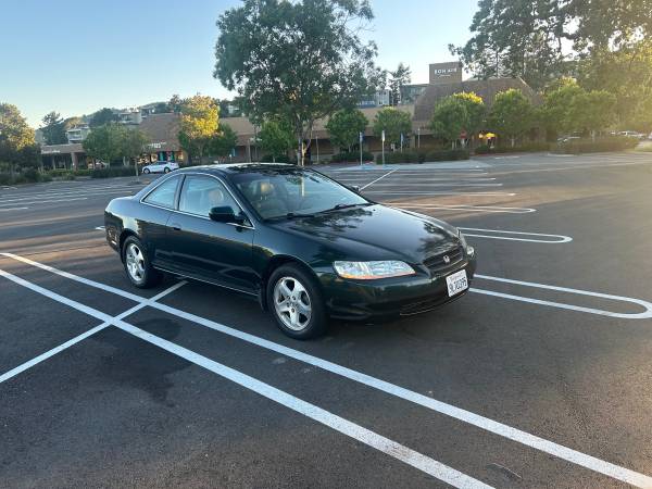 1999 Honda Accord EX 2 doors Coup V6 in Excellent Condition for sale by owner
