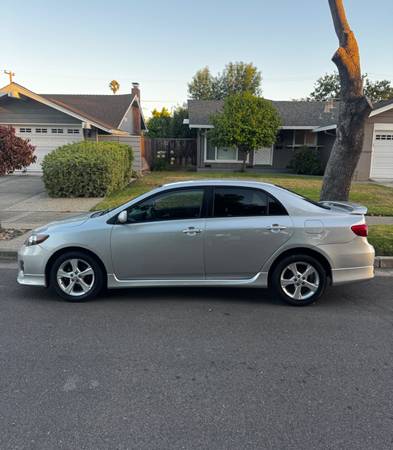 2012 Toyota Corolla S for sale by owner
