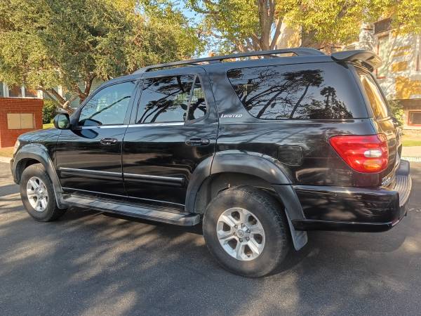 2002 TOYOTA SEQUOIA 4X4 for sale by owner