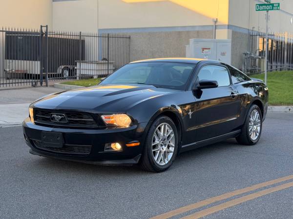 2012 Ford Mustang Premium Coupe 2D for sale by owner