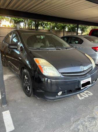2007 Toyota Prius CLEAN TITLE $2,800 OBO for sale by owner