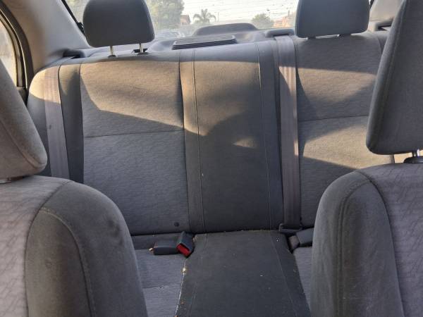 Used 2002 Hybrid.  Honda Civic Tranmission needs repair great otherwise. Runs gr for sale by owner