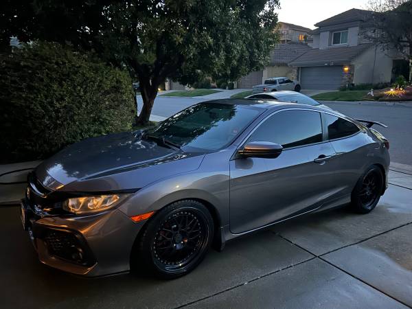 2017 Honda Civic Si Coupe 2D (Manual for sale by owner