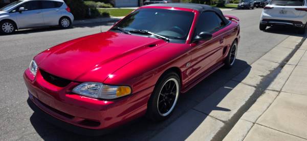 1994 Ford Mustang Gt 5.0L  Mint condition extremely low miles. for sale by owner