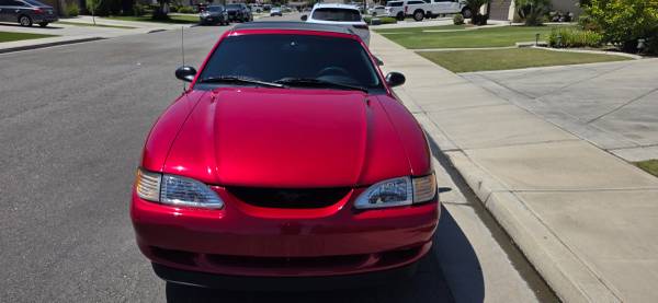 1994 Ford Mustang Gt 5.0L  Mint condition extremely low miles. for sale by owner