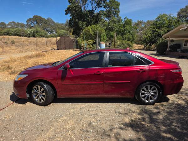 2016 Toyota Camry XLE V6 for sale by owner