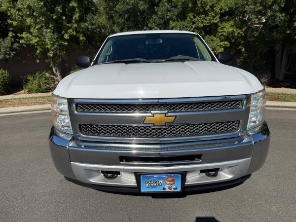2013 CHEVY SILVERADO 4.8 V8 VORTEC 98K MILES ECXELLENT COND! for sale by owner