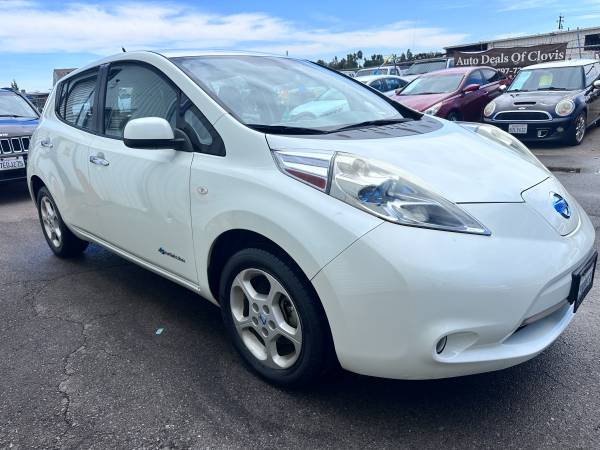 2012 NISSAN LEAF SL (ELECTRIC-ELECTRICO) for sale by owner