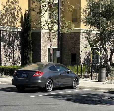 2012 Honda Civic LX — Reliable, Clean, Ready to Go - Owner for sale by owner