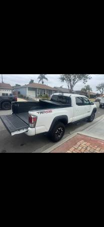 2021 TOYOTA TACOMA DOUBLE CAB TRD OFFVROAD 4X4 V6 for sale by owner