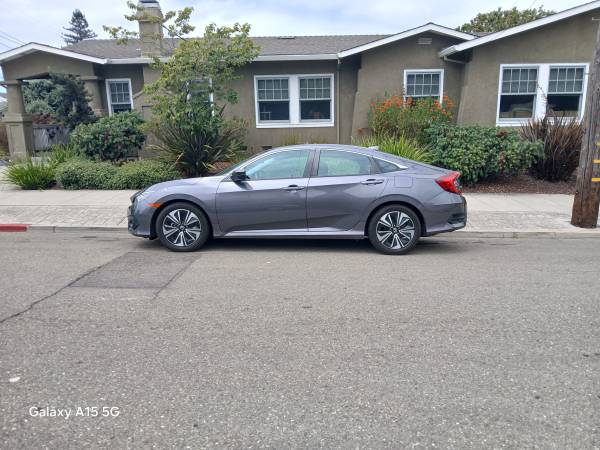 2016 Honda Civic EX-L Sedan, Leather Mn Roof for sale by owner