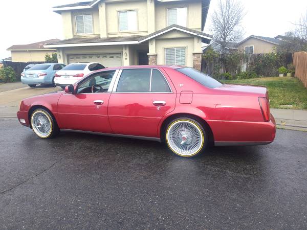 GREAT DEAL- 2001 Cadillac DHS RUNS AND DRIVES SMOOTH - GREAT DEAL for sale by owner