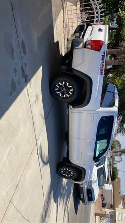 2017 Toyota Tacoma TRD Off-Road for sale by owner