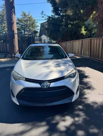 2017 Toyota Corolla LE for sale by owner