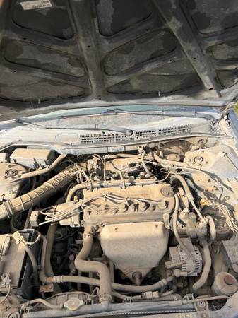 **MECHANIC SPECIAL** 1999 Honda Accord EX for sale by owner