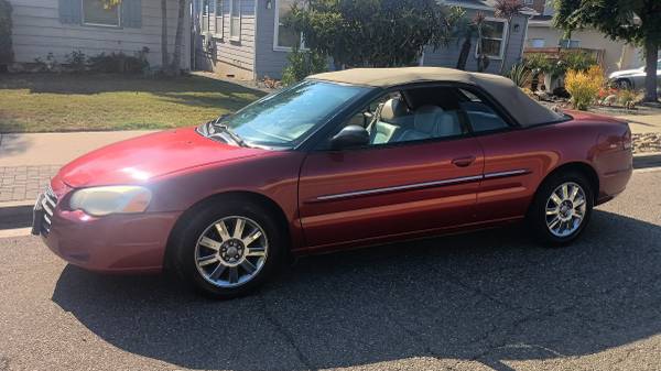 2006 Chrysler Sebring Limited Convertible - Nice - Power top works for sale by owner