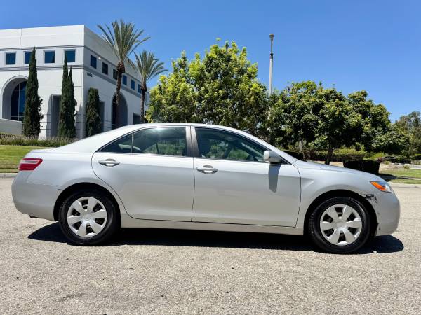 2007 Toyota Camry (97k miles & Smog ✅) for sale by owner