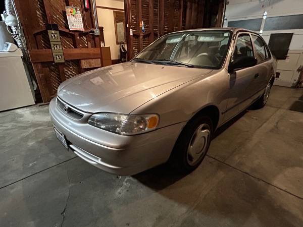 1998 Toyota Corolla CE Low mileage super clean for sale by owner