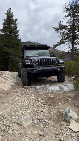 Jeep Wrangler Unlimited Rubicon JL 2018 - LOW MILES 38k - Manual for sale by owner