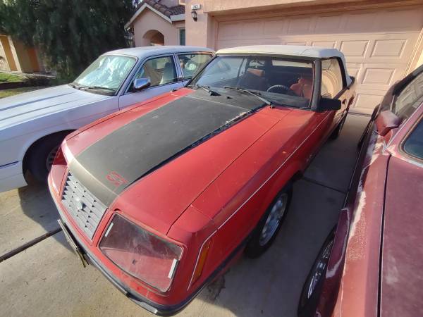 MUSTANG CONVERTIBLE 5.0 "1984" for sale by owner