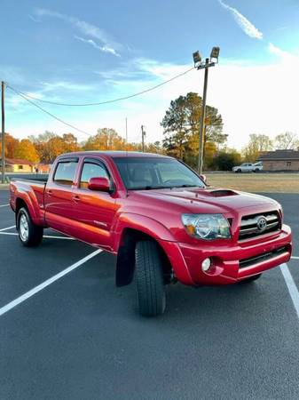 2010  Toyota Tacoma trd sport 4x4 for sale by owner