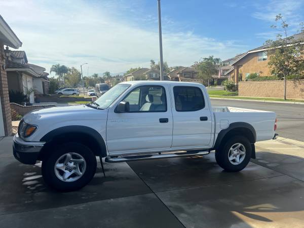 2003 Toyota Tacoma for sale by owner