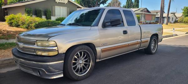 2002 CHEVROLET SILVERADO 1500 V6 EXTENDED CAB PICKUP TRUCK for sale by owner