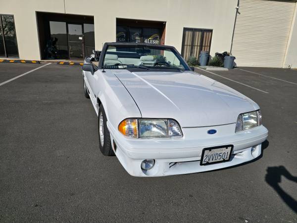 1990 FORD MUSTANG 5.0L for sale by owner