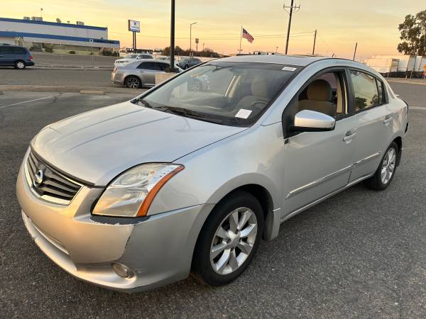2011 Nissan Sentra *Smogged* 4cyl Gas Saver! for sale by owner