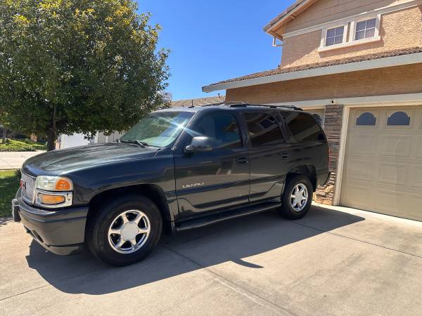 2004 GMC Yukon Denali for sale by owner