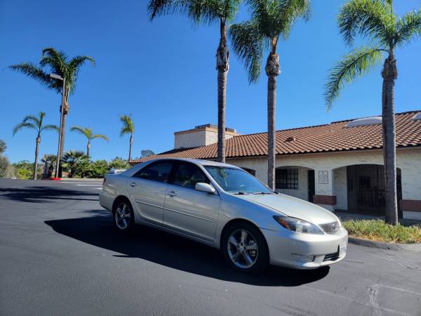 2005 Toyota Camry SE V6 for sale by owner